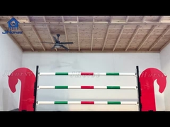 Einfache Bewegung Ausrüstung für die Aktivität von Pferden Pferdeprodukte Pferdeschulbildung Schauspielsprünge