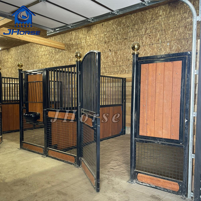 Schwerlaststahl Pferde Stall-Panels 1/4 Zoll einfache Montage 4 Set